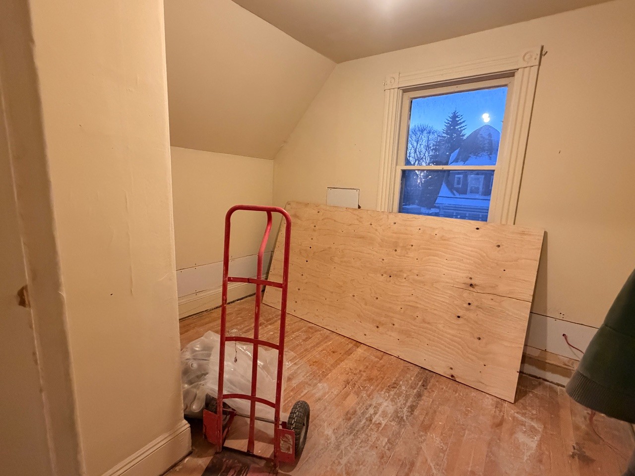 Property thumbnail image