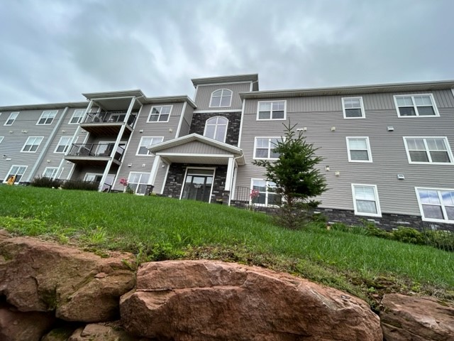 106-208 Shakespeare Drive - 106